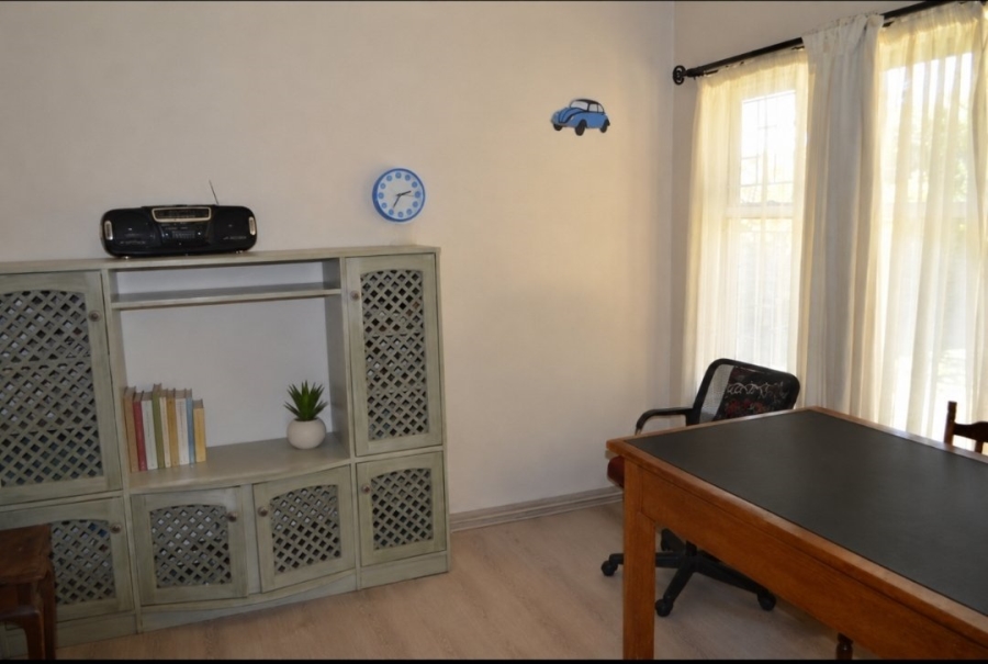 4 Bedroom Property for Sale in Wilkoppies North West